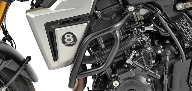 GSX-8T カスタムパーツ