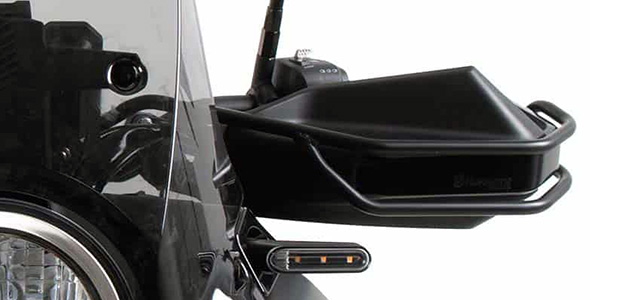 カスタム パーツ